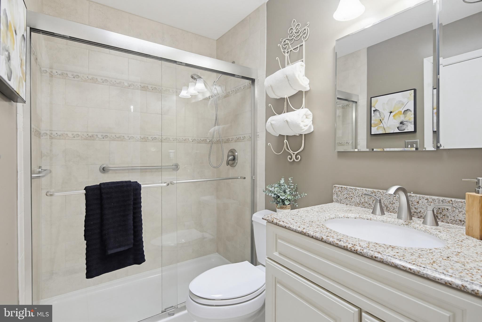 955 Truro Lane Crofton, MD 21114 - Photo 20 of 36 Primary Bedroom offers access to full bath