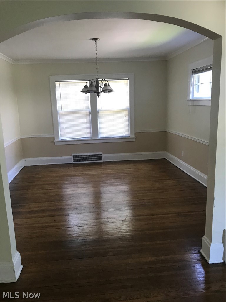 906 Montford Road Cleveland Heights, OH 44121 - Photo 7 of 20