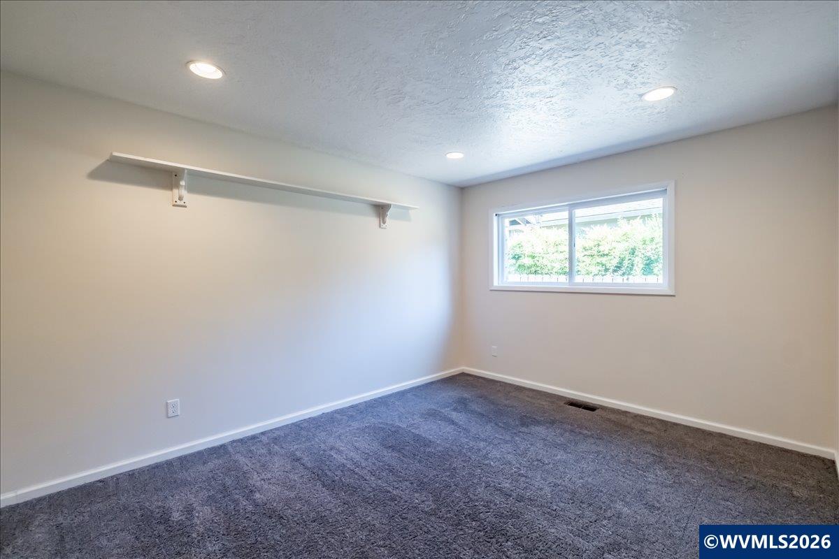 1012 South Water Street Silverton, OR 97381 - Photo 24 of 46