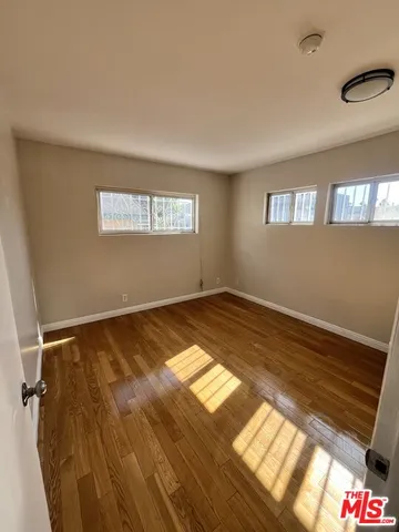 a view of empty room with window