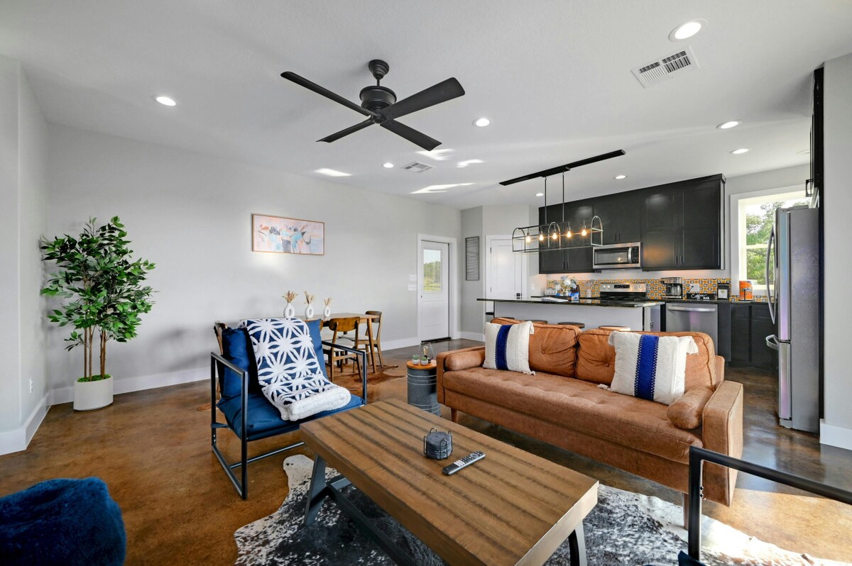 8952 Ranch Road Wimberley, TX 78676 - Photo 5 of 26