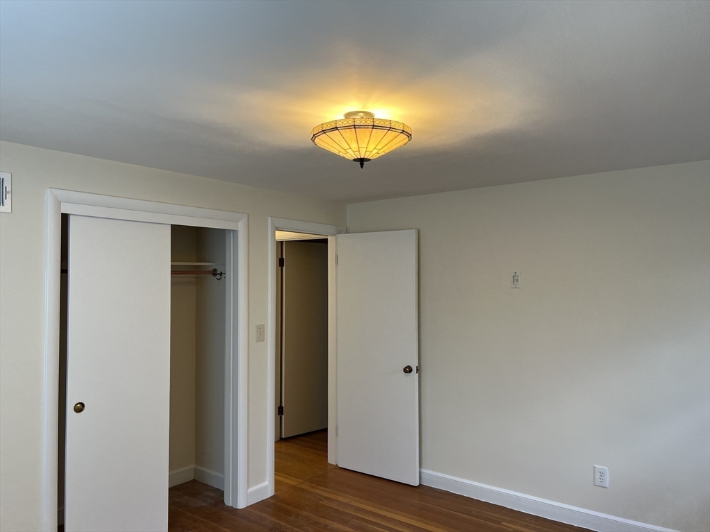 105 Parker Road Wellesley, MA 02482 - Photo 7 of 12
