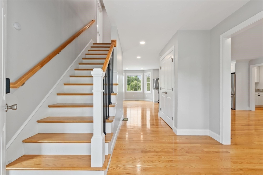 24 Townsend Road Shirley, MA 01464 - Photo 7 of 42