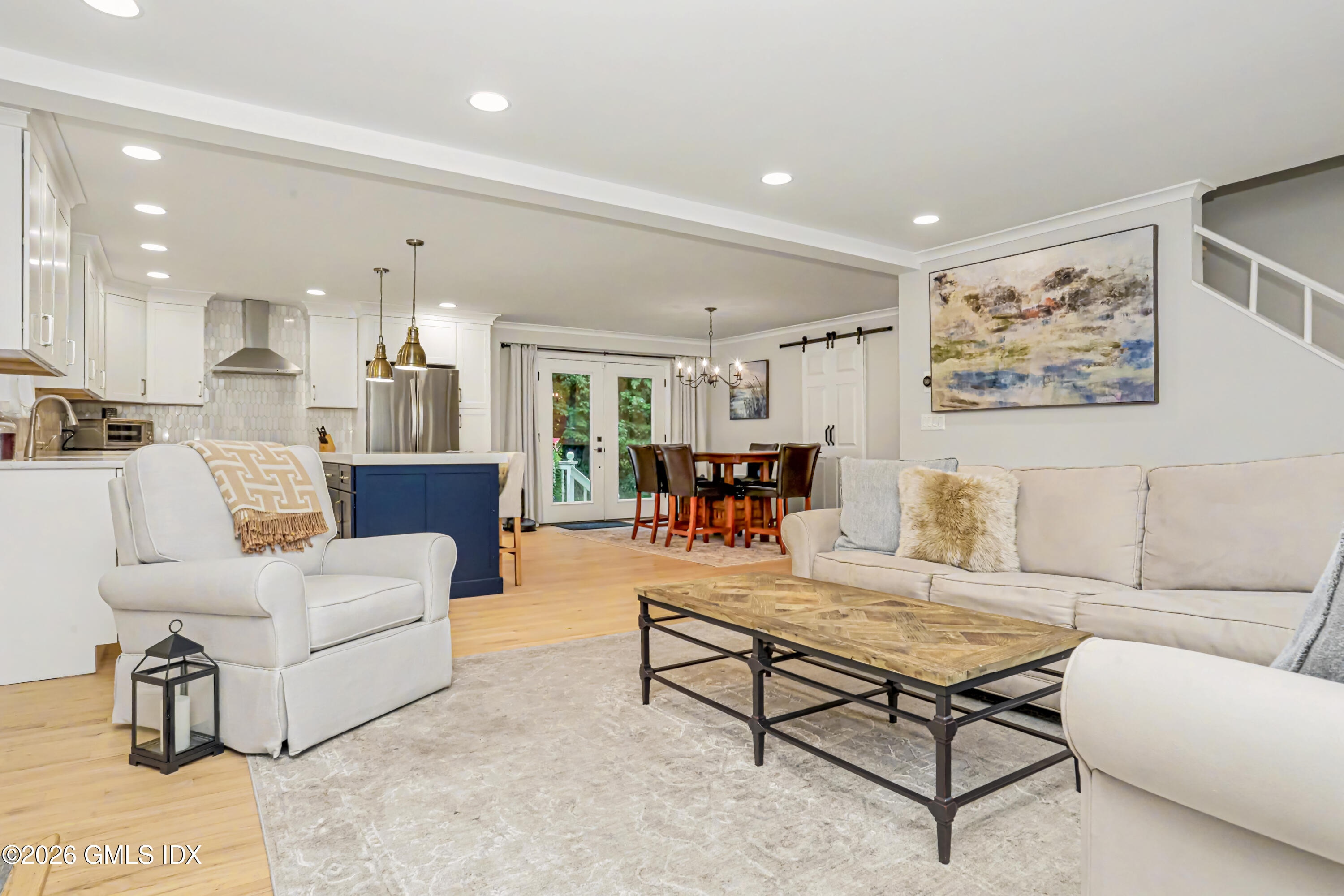 25 Westview Place Riverside, CT 06878 - Photo 4 of 33 4 CC