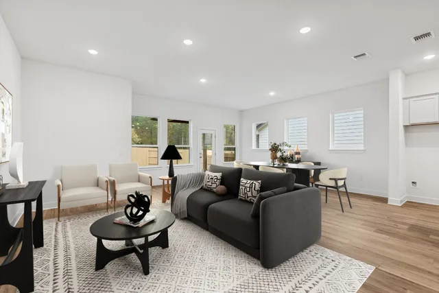 $394,990 | 241 Coleto Trail, Bastrop, TX 78602