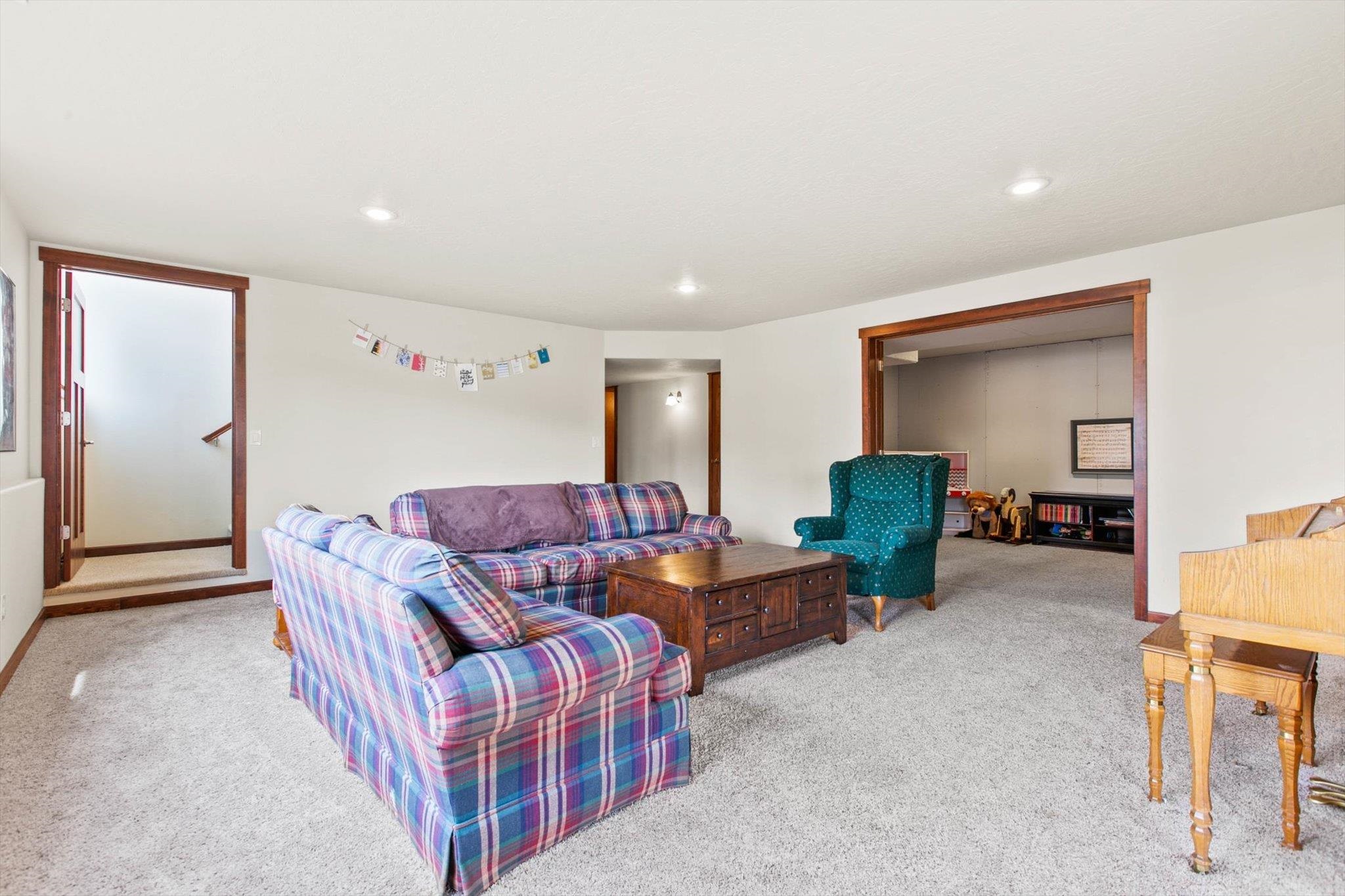 17612 East Apollo Road Greenacres, WA 99016 - Photo 23 of 43 Gallery Image 23