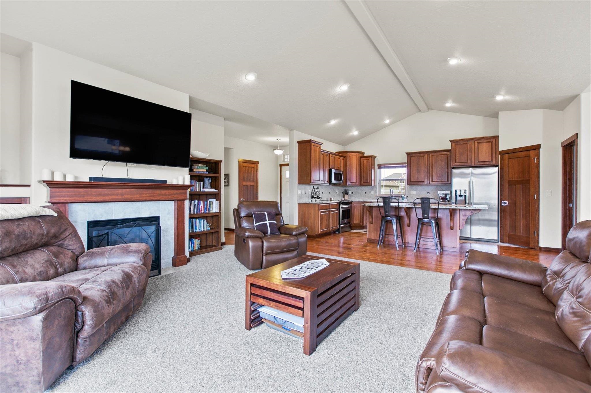 17612 East Apollo Road Greenacres, WA 99016 - Photo 6 of 43 Gallery Image 6