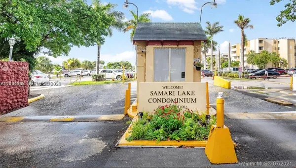 $2,150 | 10000 Northwest 80th Court, Unit 2132, Hialeah Gardens, FL 33016