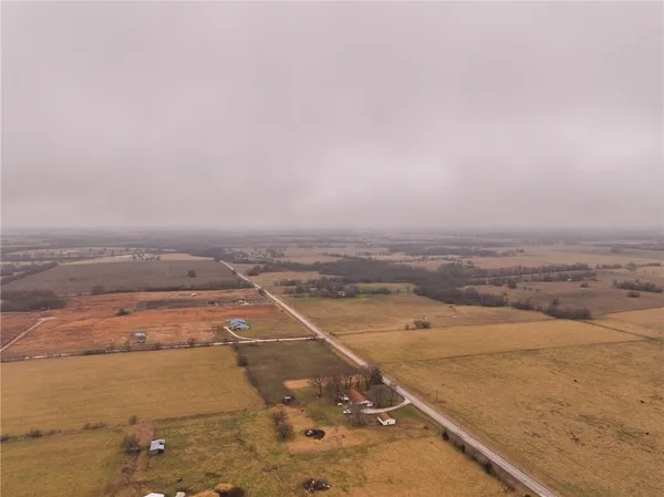 $269,000 | 13100 East Hwy H, Stockton, MO 65785