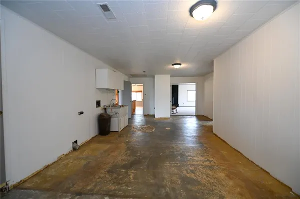 $269,000 | 13100 East Hwy H, Stockton, MO 65785