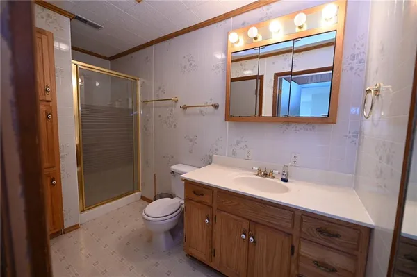 $269,000 | 13100 East Hwy H, Stockton, MO 65785