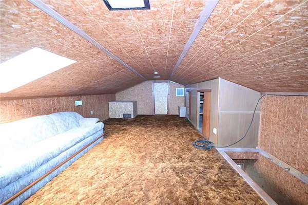 $269,000 | 13100 East Hwy H, Stockton, MO 65785