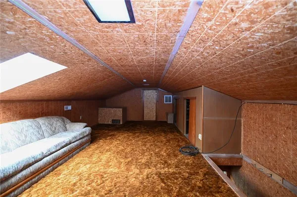 $269,000 | 13100 East Hwy H, Stockton, MO 65785