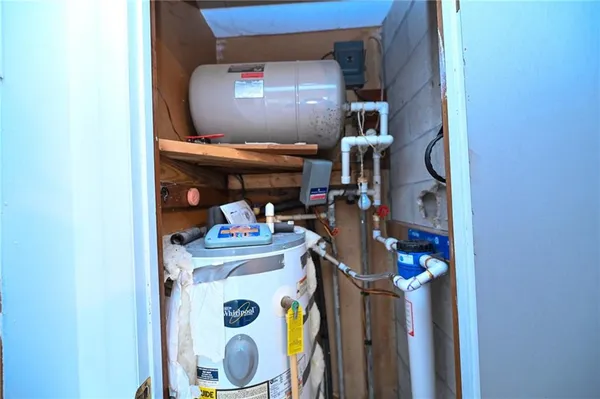 $269,000 | 13100 East Hwy H, Stockton, MO 65785