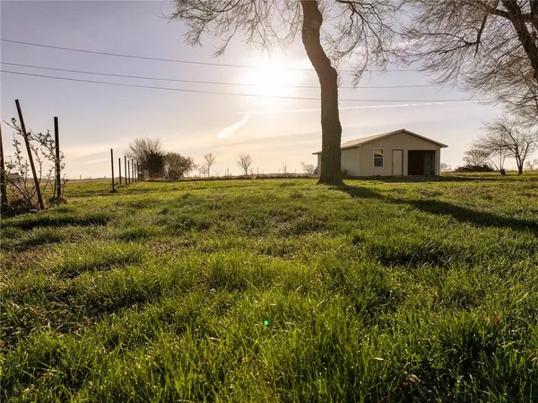 $269,000 | 13100 East Hwy H, Stockton, MO 65785