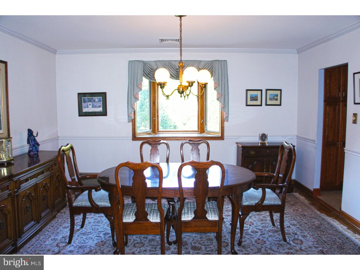 206 Wells Lane Springfield, PA 19064 - Photo 7 of 24 Gallery Image 7
