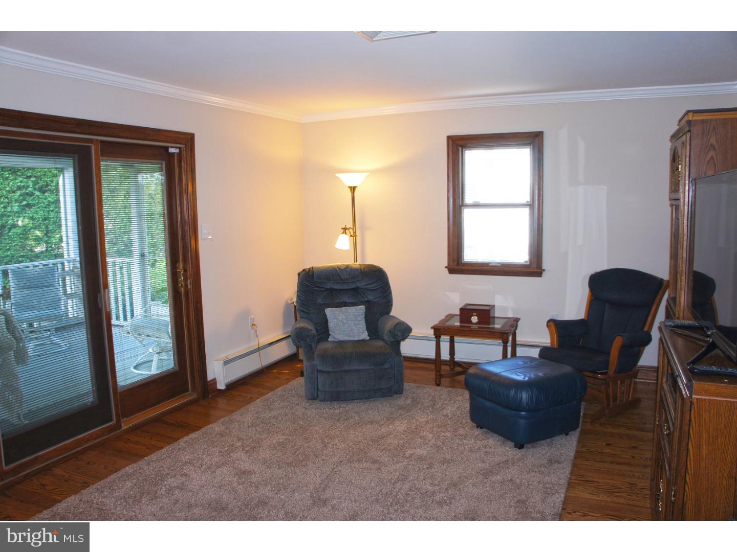 206 Wells Lane Springfield, PA 19064 - Photo 8 of 24 Gallery Image 8