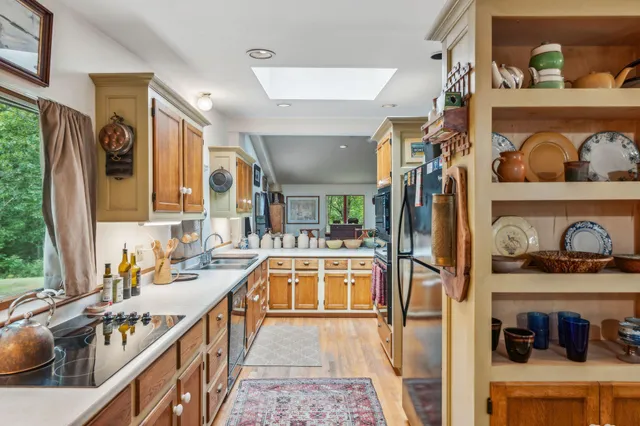 $795,000 | 12 Coopers Beach Road, Owls Head, ME 04854