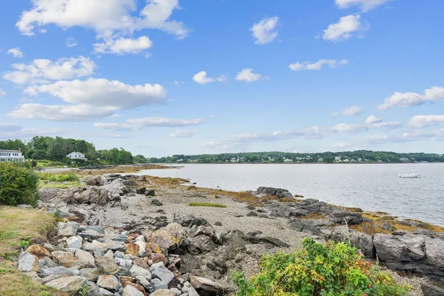 $795,000 | 12 Coopers Beach Road, Owls Head, ME 04854