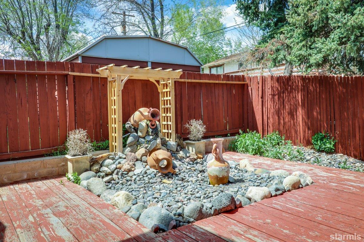 1765 Stardust Street Reno, NV 89503 - Photo 14 of 35