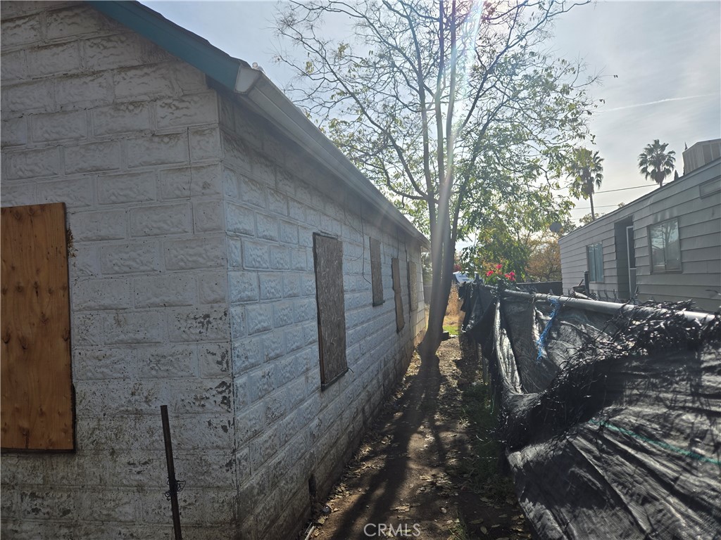 2575 A Street Oroville, CA 95966 - Photo 7 of 33