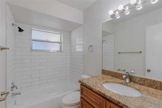 $387,500 | 2813 20th Avenue West, Bradenton, FL 34205