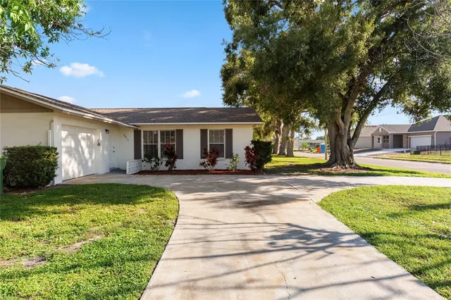 $387,500 | 2813 20th Avenue West, Bradenton, FL 34205