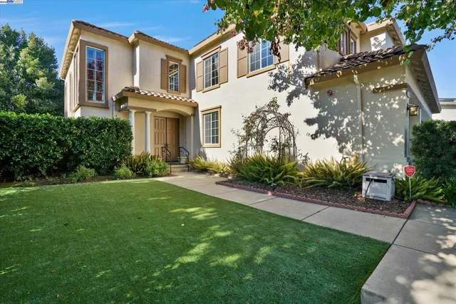 $1,995,000 | 1733 Tourmaline Court, Livermore, CA 94550