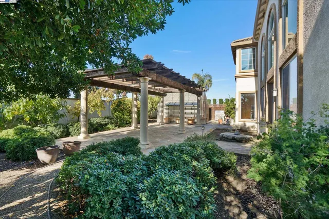 $1,995,000 | 1733 Tourmaline Court, Livermore, CA 94550