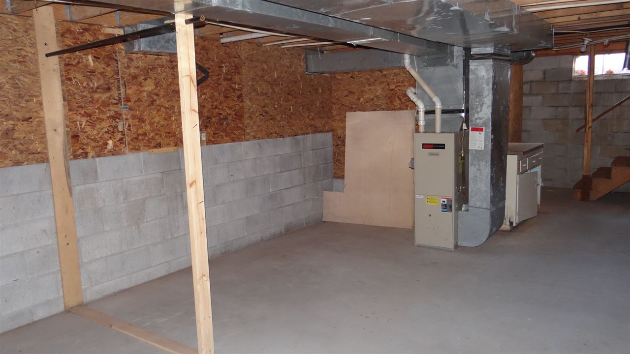 6191 Betsie River Road Interlochen, MI 49643 - Photo 26 of 30 1825228-27.JPG