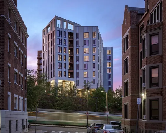 $899,000 | 1515 Commonwealth Avenue, Unit 609, Boston, MA 02135