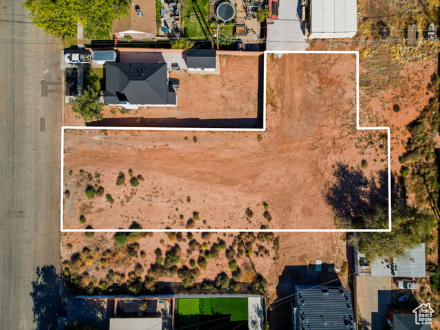 377 South 300 West St. George, UT 84770 - Photo 1 of 1 View of property location with property boundaries highlighted