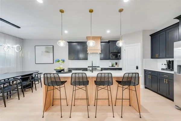 $4,990 | 529 Pebblecreek Drive, Garland, TX 75040