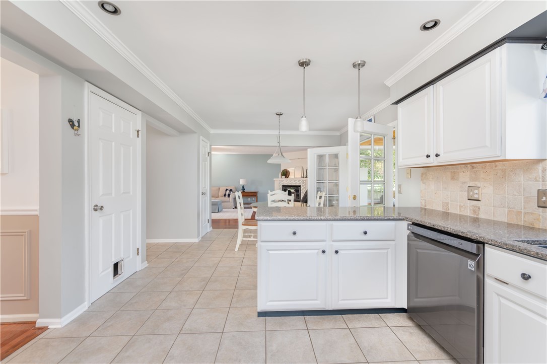 34 Torrey Pine Drive Greece, NY 14612 - Photo 16 of 48