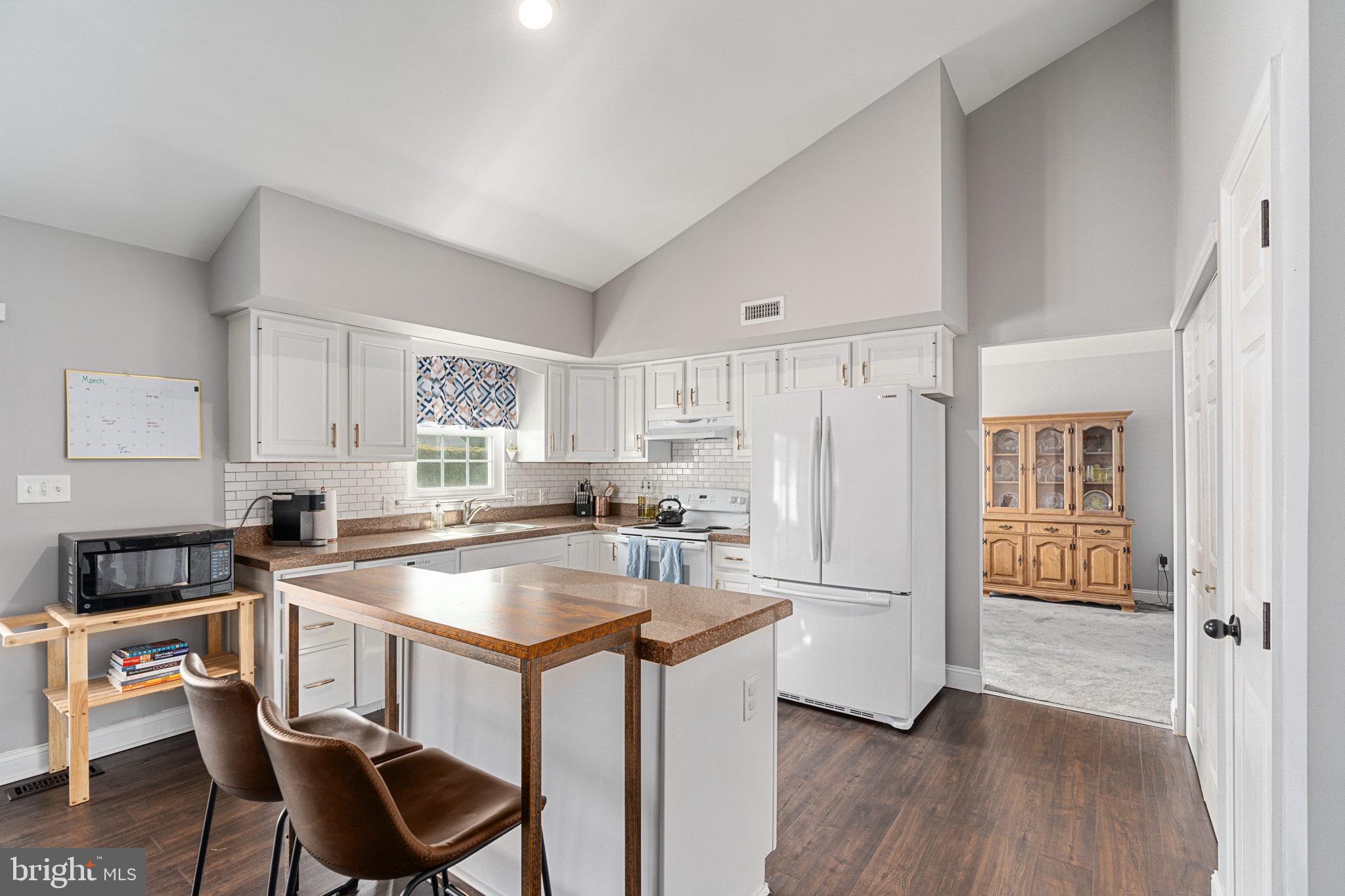 4540 Green Tree Road Reading, PA 19606 - Photo 17 of 36