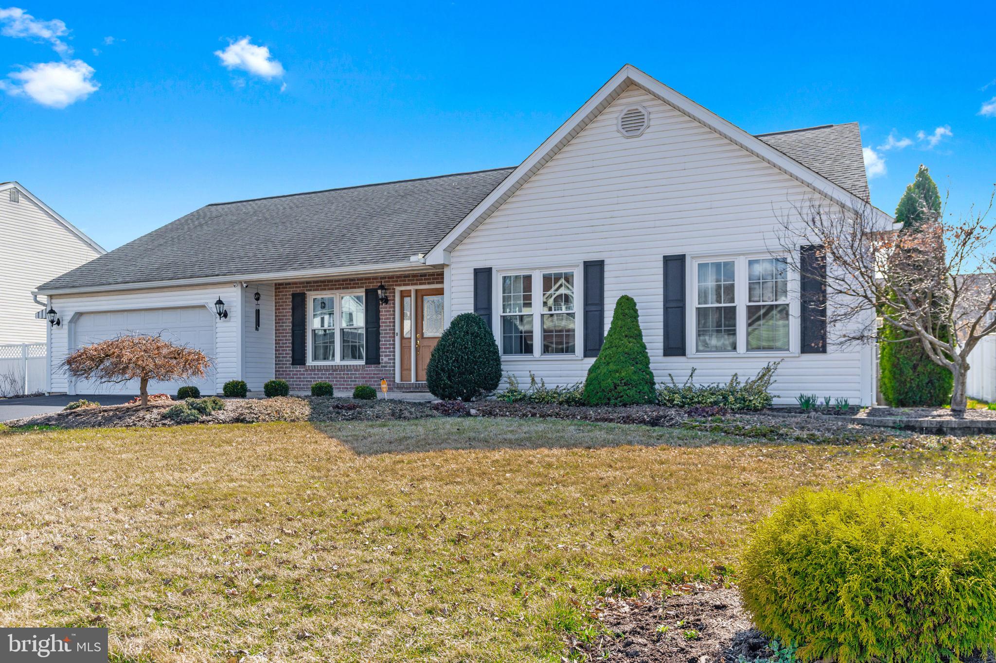 4540 Green Tree Road Reading, PA 19606 - Photo 2 of 36