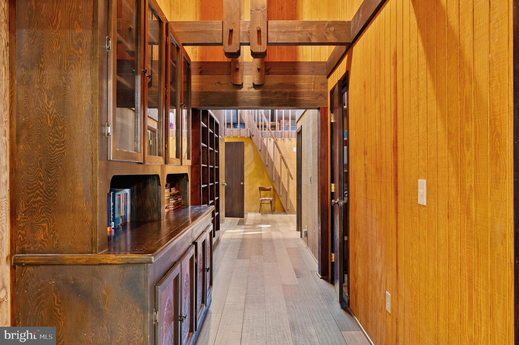 2436 Warm Springs Road Shenandoah Junction, WV 25442 - Photo 28 of 123 Hallway