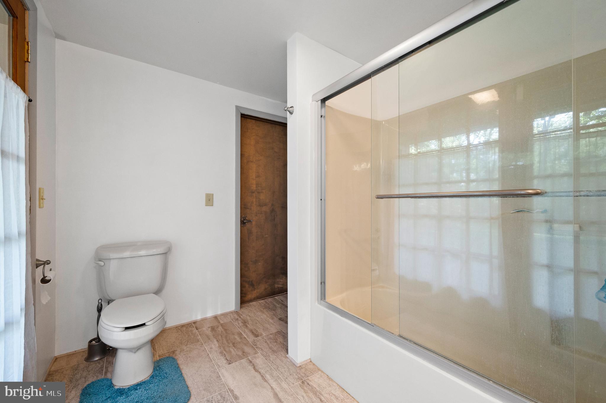 2436 Warm Springs Road Shenandoah Junction, WV 25442 - Photo 51 of 123 Bathroom 3