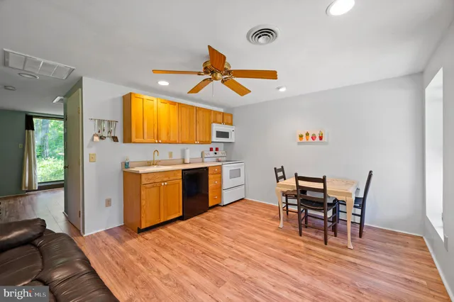 $1,100,000 | 2436 Warm Springs Road, Shenandoah Junction, WV 25442