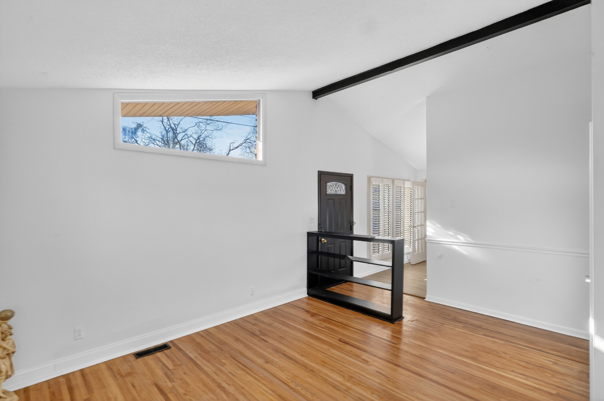 758 Moormans Arm Road Nashville, TN 37207 - Photo 7 of 35 a view of empty room with wooden floor