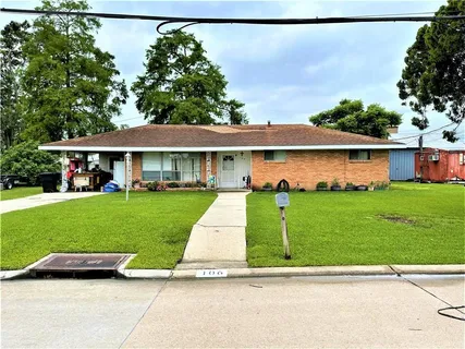 $850,000 | 106 L Street, Belle Chasse, LA 70037