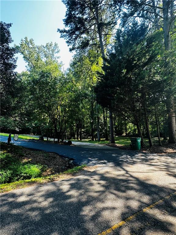 368 Dixon Road Demorest, GA 30535 - Photo 23 of 67 a view of a park with plants and trees