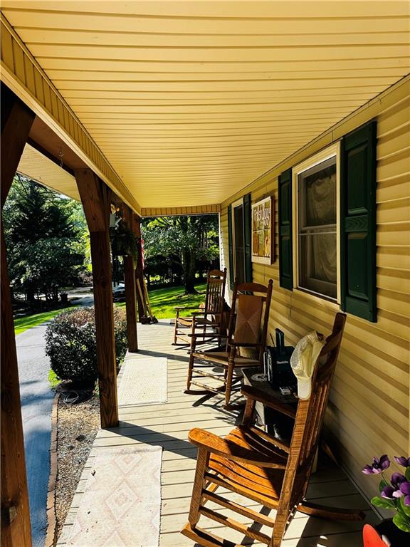 368 Dixon Road Demorest, GA 30535 - Photo 24 of 67 a view of a patio with chairs and tables in the patio