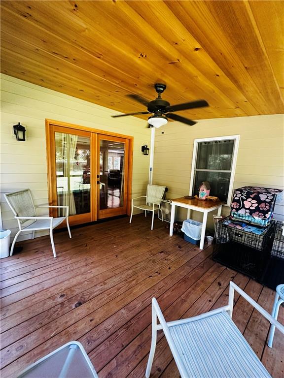 368 Dixon Road Demorest, GA 30535 - Photo 65 of 67 a living room with furniture and wooden floor