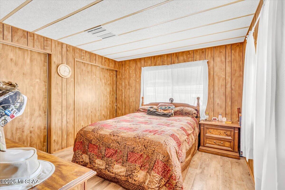 5379 West Rafter Cir Street Tucson, AZ 85713 - Photo 20 of 38 a bedroom with a bed and a window