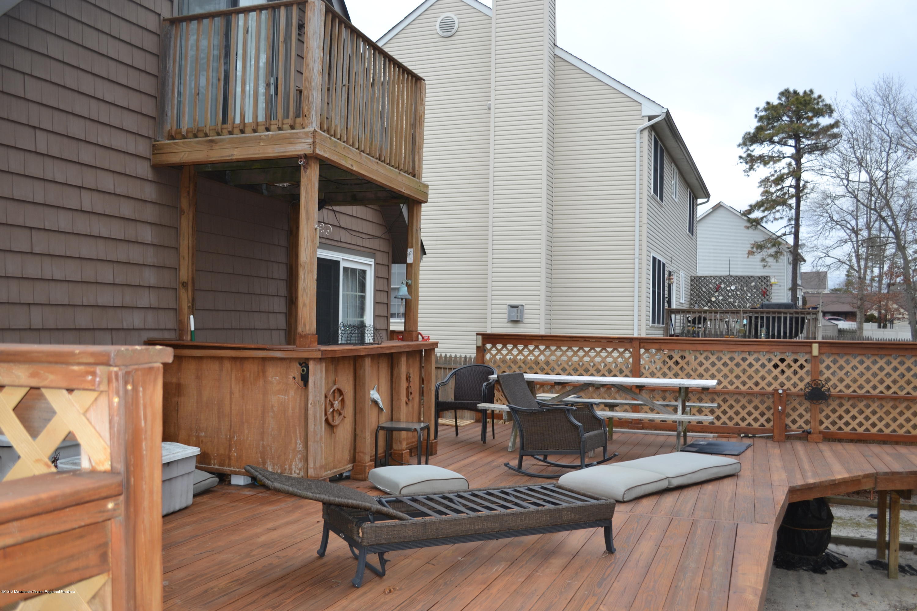 109 Bark Road Manahawkin, NJ 08050 - Photo 7 of 33 2018-01-15 15.26.41