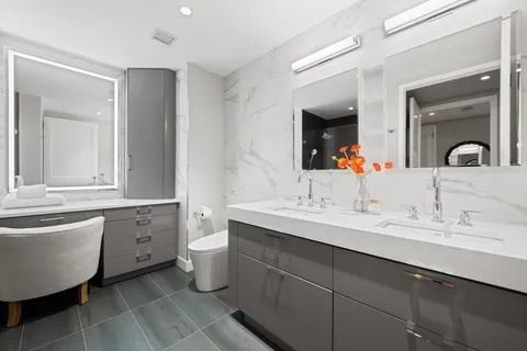 $6,850,000 | 300 Pier 4 Blvd., Unit 7G, Boston, MA 02210