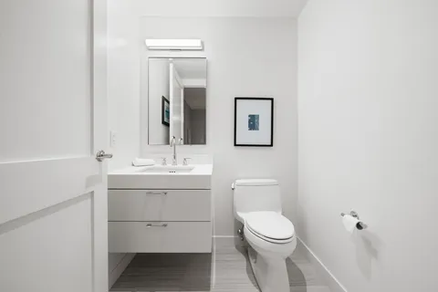 $6,850,000 | 300 Pier 4 Blvd., Unit 7G, Boston, MA 02210