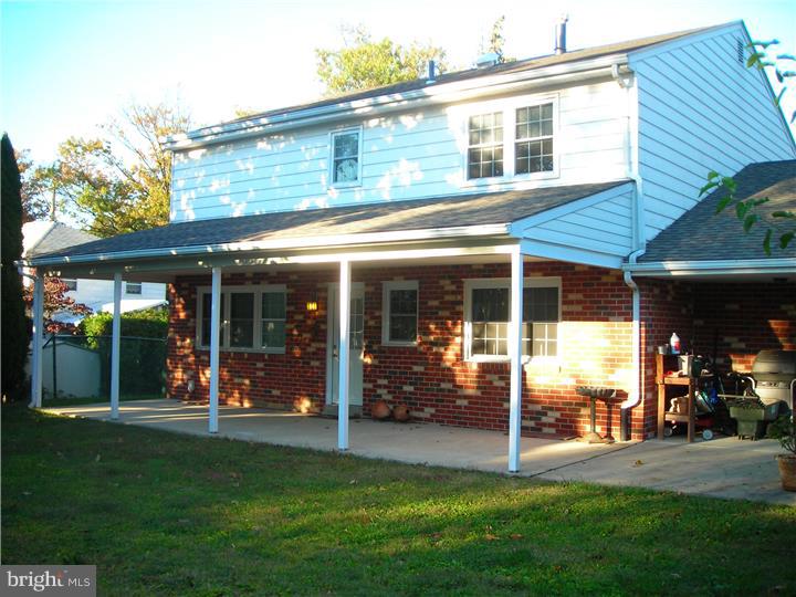 100 Cliffwood Road Philadelphia, PA 19115 - Photo 2 of 22