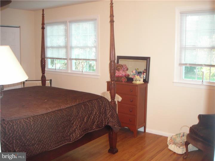 100 Cliffwood Road Philadelphia, PA 19115 - Photo 16 of 22